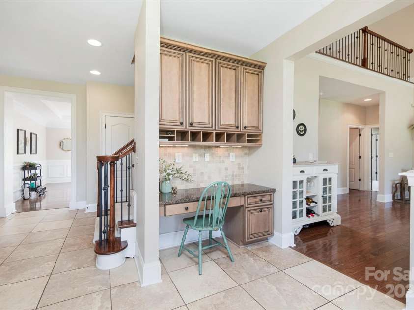 101 Stonehurst Lane, Waxhaw, NC 28173.  MLS# CAR4249062, YatesRealty ID 15608. 