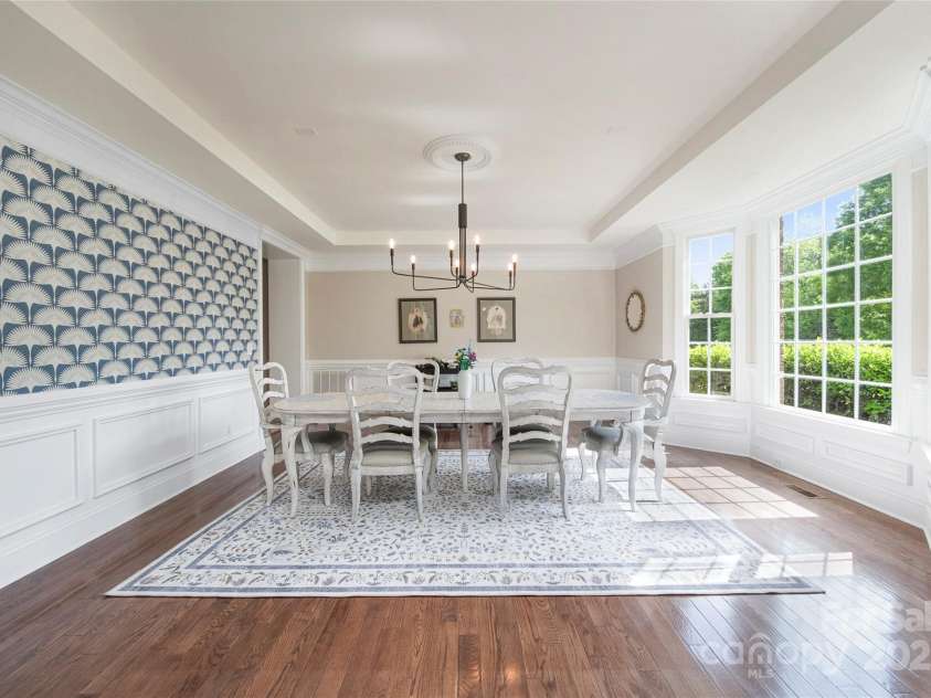 101 Stonehurst Lane, Waxhaw, NC 28173.  MLS# CAR4249062, YatesRealty ID 15608. Dining
