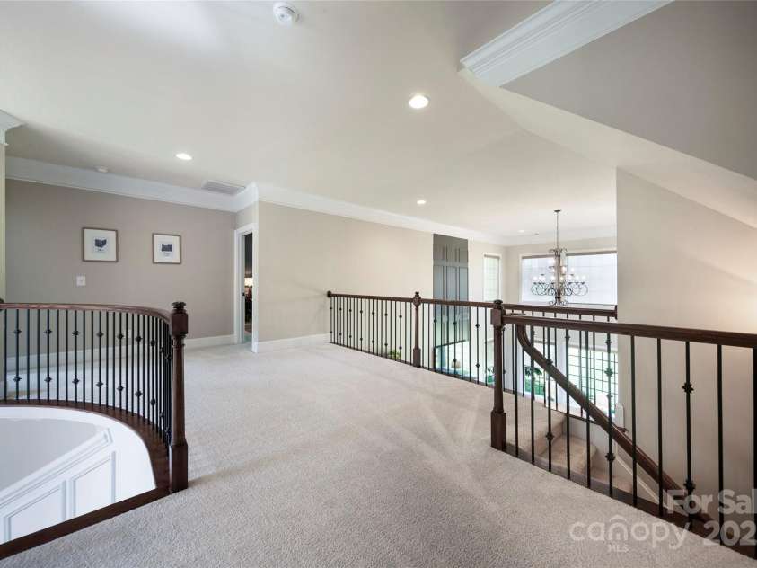 101 Stonehurst Lane, Waxhaw, NC 28173.  MLS# CAR4249062, YatesRealty ID 15608. Upstairs Hallway