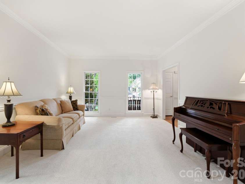 5510 Providence Glen Road, Charlotte, NC 28270.  MLS# CAR4371962, YatesRealty ID 15608. 