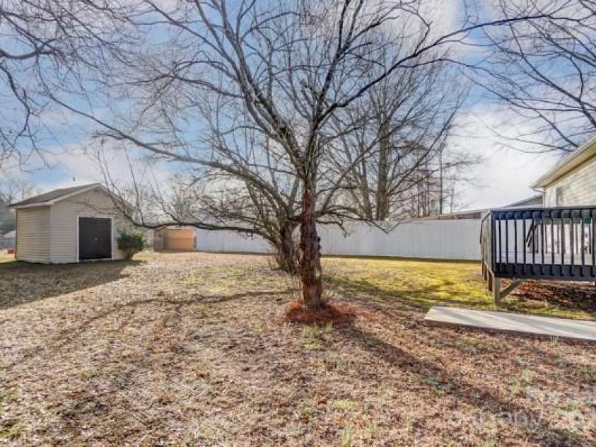 776 Washington Lane, Kannapolis, NC 28083.  MLS# CAR4218961, YatesRealty ID 1561. 