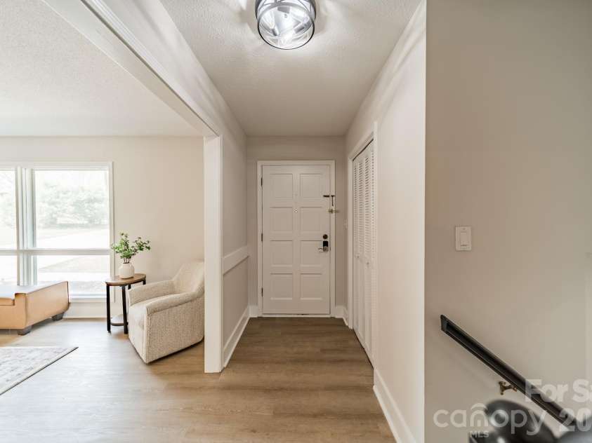 2023 Briarwood Circle, Fort Mill, SC 29715.  MLS# CAR4361008, YatesRealty ID 15610. 