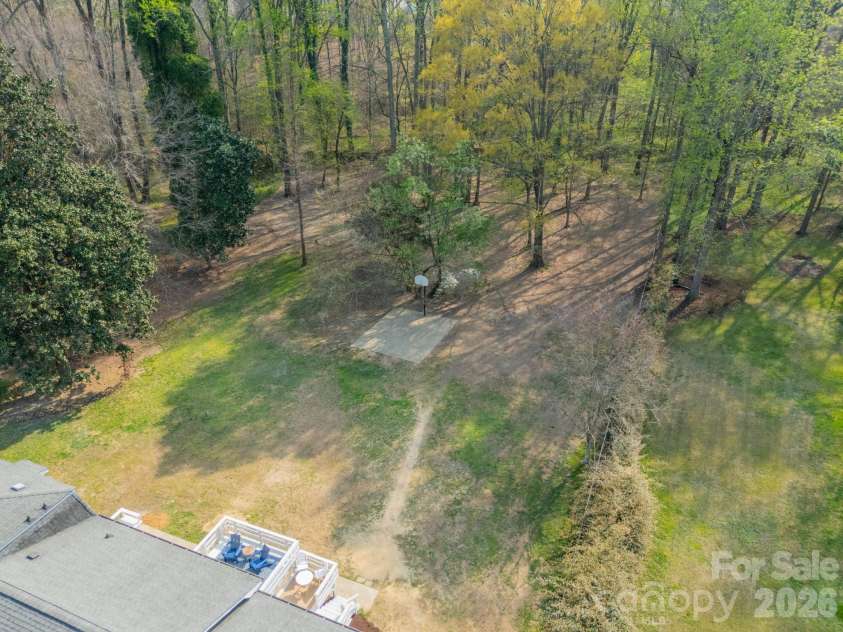 2023 Briarwood Circle, Fort Mill, SC 29715.  MLS# CAR4361008, YatesRealty ID 15610. 