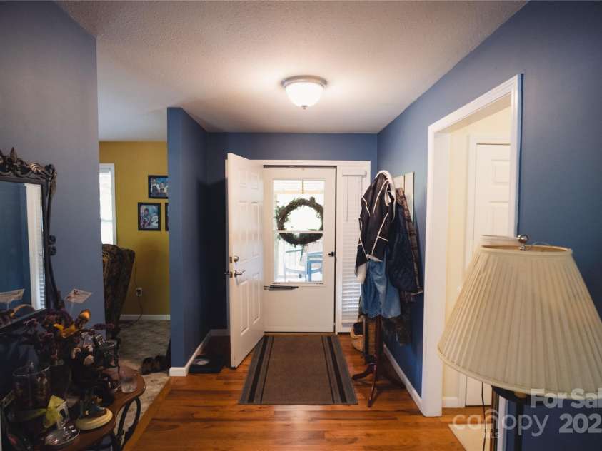 25 Uplands Road, Brevard, NC 28712.  MLS# CAR4219981, YatesRealty ID 15610. 