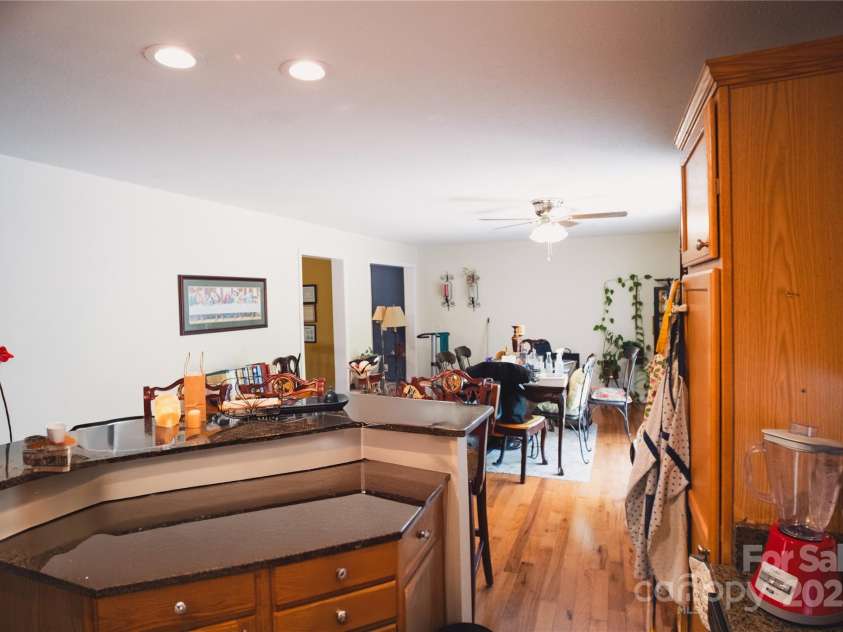 25 Uplands Road, Brevard, NC 28712.  MLS# CAR4219981, YatesRealty ID 15610. 