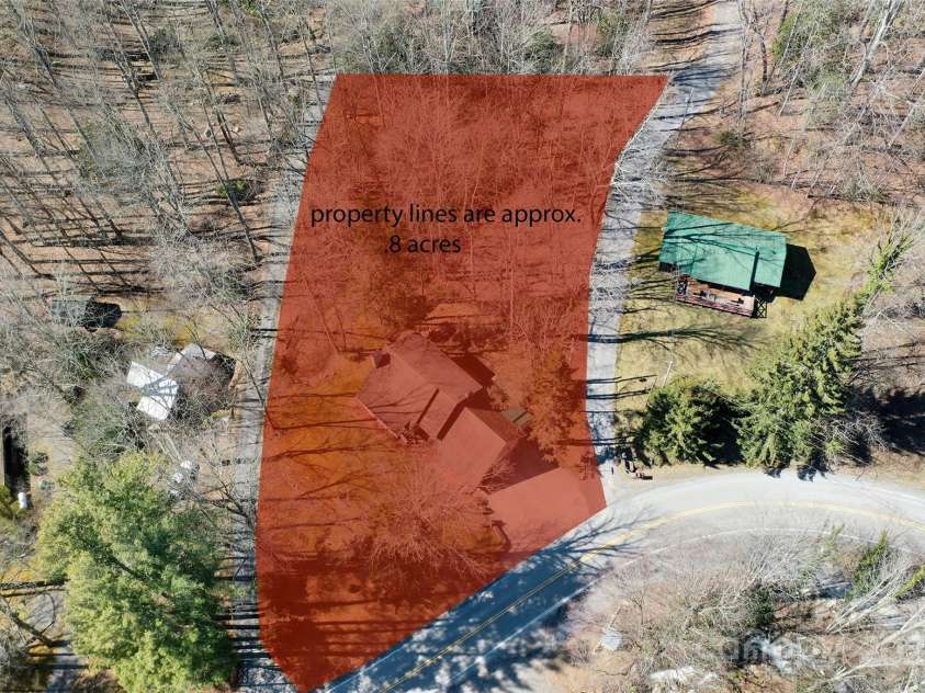 1233 Fie Top Road, Maggie Valley, NC 28751.  MLS# CAR4191937, YatesRealty ID 15611. 