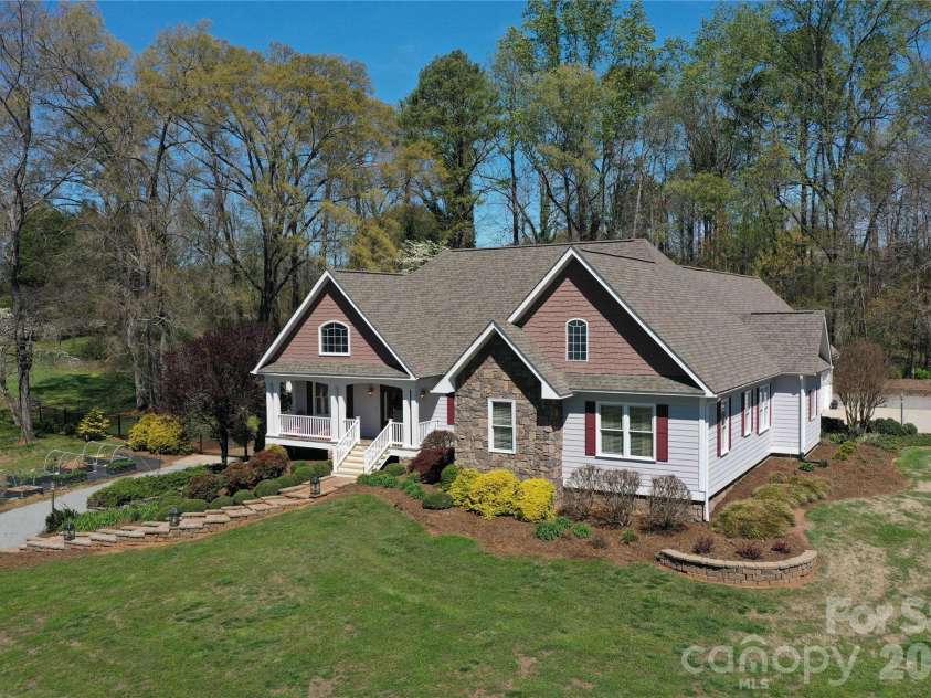 3085 James Street, Catawba, NC 28609.  MLS# CAR4364096, YatesRealty ID 15612. 