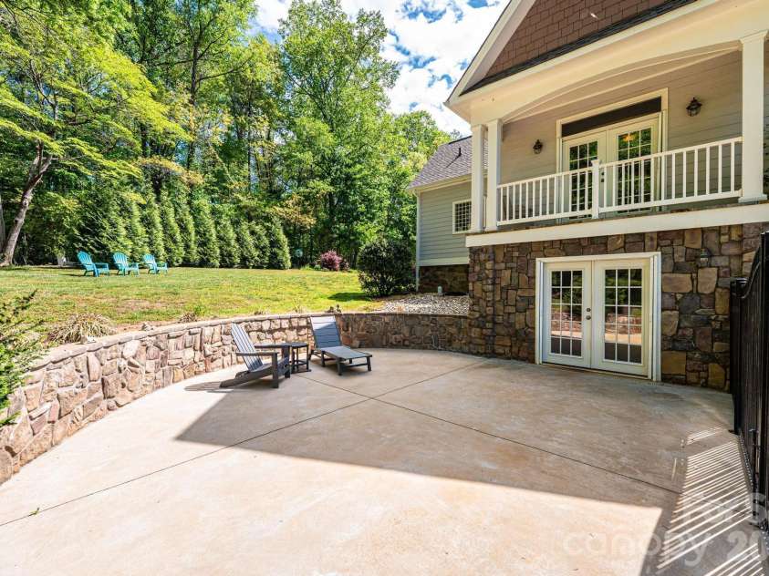 3085 James Street, Catawba, NC 28609.  MLS# CAR4364096, YatesRealty ID 15612. 