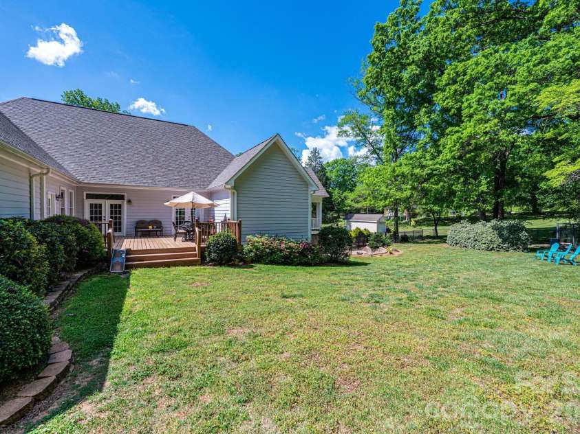 3085 James Street, Catawba, NC 28609.  MLS# CAR4364096, YatesRealty ID 15612. 