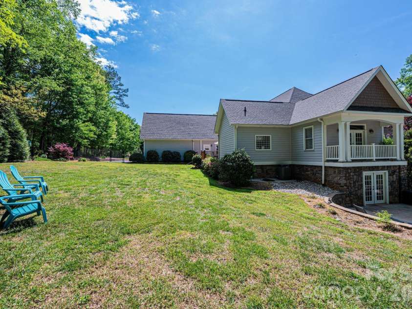 3085 James Street, Catawba, NC 28609.  MLS# CAR4364096, YatesRealty ID 15612. 