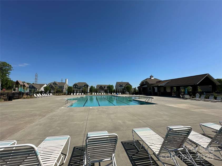 11741 Blessington Road, Huntersville, NC 28078.  MLS# CAR4252837, YatesRealty ID 15613. Community Pool