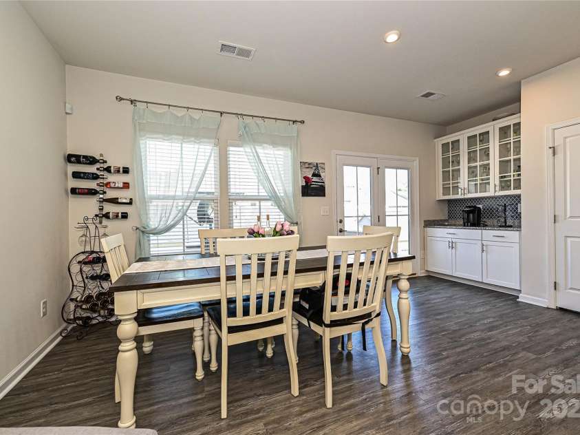 11741 Blessington Road, Huntersville, NC 28078.  MLS# CAR4252837, YatesRealty ID 15613. Dining Area