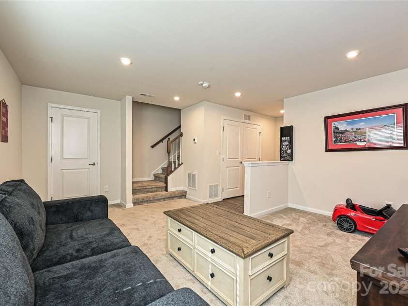 11741 Blessington Road, Huntersville, NC 28078.  MLS# CAR4252837, YatesRealty ID 15613. Finished Basement Recreation Room