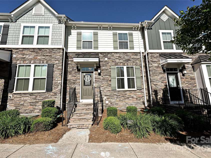 11741 Blessington Road, Huntersville, NC 28078.  MLS# CAR4252837, YatesRealty ID 15613. Welcome to 11741 Blessington Road
