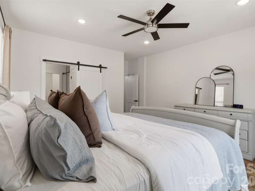 207 Haven Hill Road, Lexington, NC 27292.  MLS# CAR4368092, YatesRealty ID 15613. 
