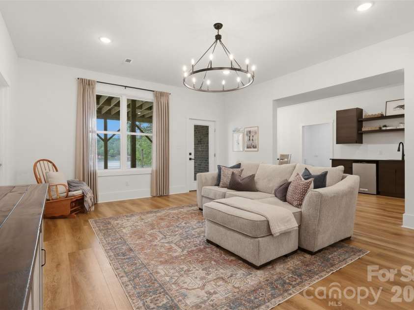 207 Haven Hill Road, Lexington, NC 27292.  MLS# CAR4368092, YatesRealty ID 15613. 