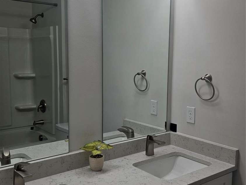 1124 Clouse Street, Gastonia, NC 28052.  MLS# CAR4239455, YatesRealty ID 15614. Primary bathroom