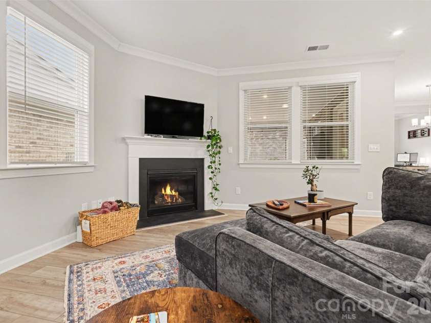 3606 Marchers Trace Drive, Charlotte, NC 28227.  MLS# CAR4344114, YatesRealty ID 15614. 