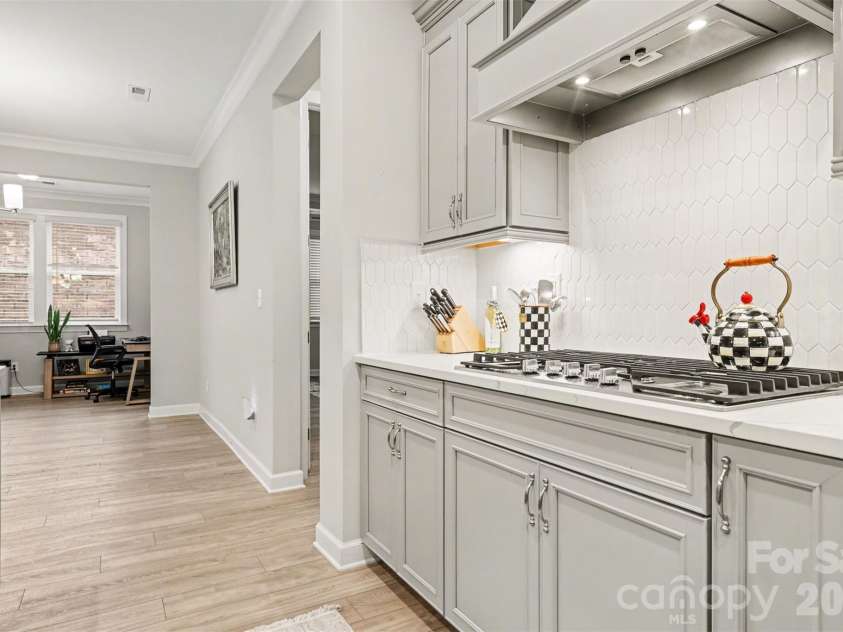 3606 Marchers Trace Drive, Charlotte, NC 28227.  MLS# CAR4344114, YatesRealty ID 15614. 