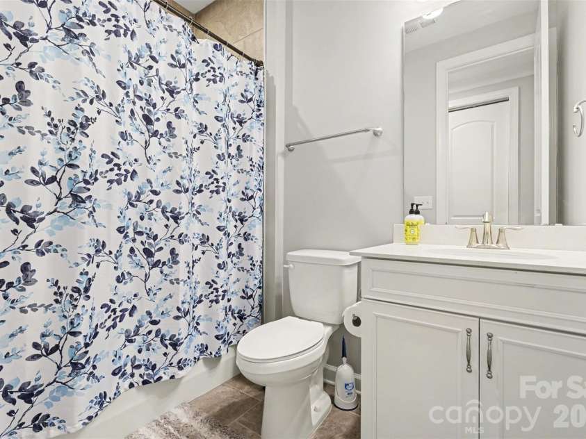 3606 Marchers Trace Drive, Charlotte, NC 28227.  MLS# CAR4344114, YatesRealty ID 15614. 
