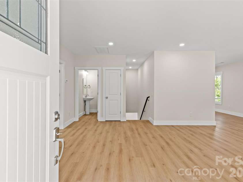109 College Street, Monroe, NC 28112.  MLS# CAR4356719, YatesRealty ID 15615. 