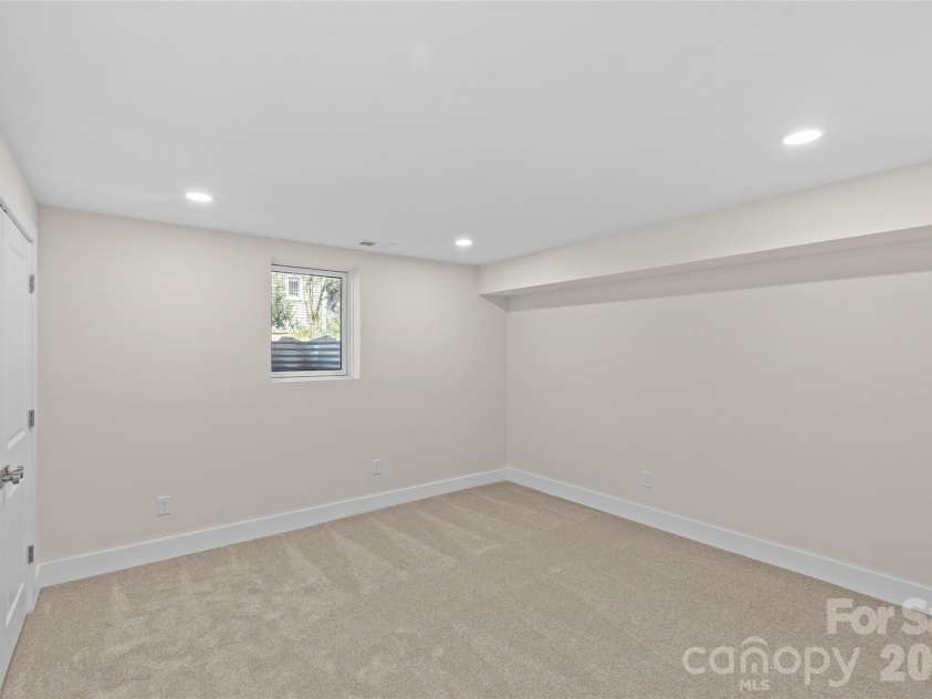 109 College Street, Monroe, NC 28112.  MLS# CAR4356719, YatesRealty ID 15615. 