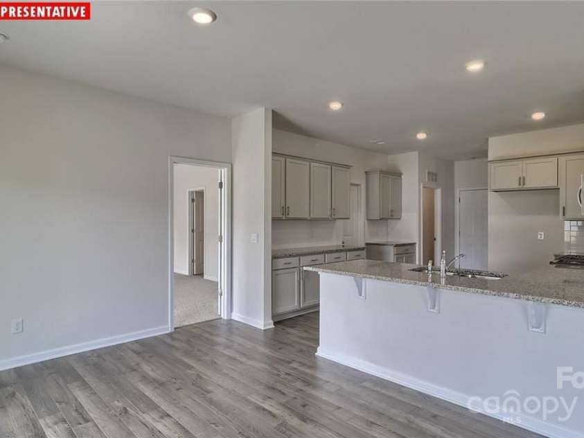7330 Stonehouse Drive, Gastonia, NC 28056.  MLS# CAR4242754, YatesRealty ID 15615. 