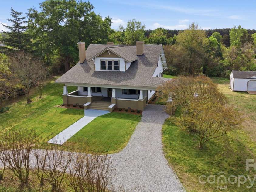 511 Passaic Street, Peachland, NC 28133.  MLS# CAR4367830, YatesRealty ID 15616. 