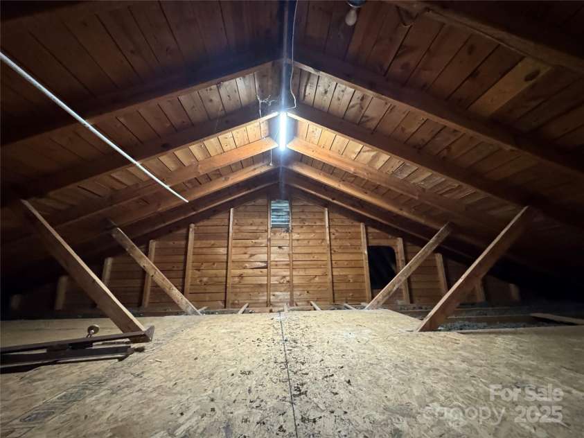 616 Oakwood Avenue, Albemarle, NC 28001.  MLS# CAR4259660, YatesRealty ID 15616. 