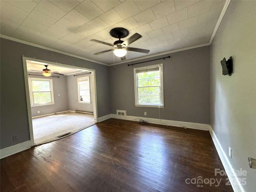 616 Oakwood Avenue, Albemarle, NC 28001.  MLS# CAR4259660, YatesRealty ID 15616. 