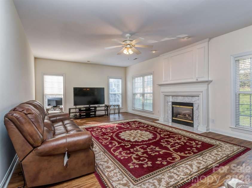 6416 Red Maple Drive, Charlotte, NC 28277.  MLS# CAR4357994, YatesRealty ID 15617. 