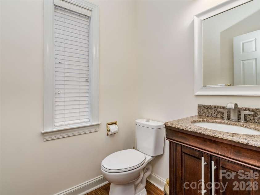 6416 Red Maple Drive, Charlotte, NC 28277.  MLS# CAR4357994, YatesRealty ID 15617. 
