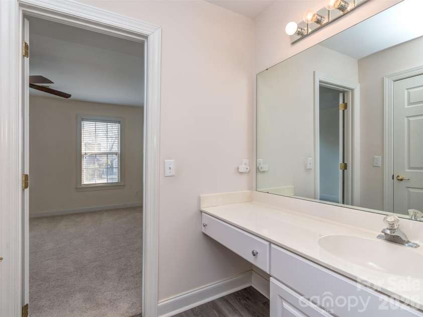 6416 Red Maple Drive, Charlotte, NC 28277.  MLS# CAR4357994, YatesRealty ID 15617. 