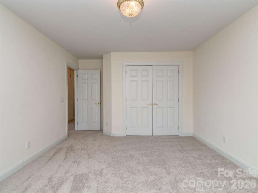 6416 Red Maple Drive, Charlotte, NC 28277.  MLS# CAR4357994, YatesRealty ID 15617. 
