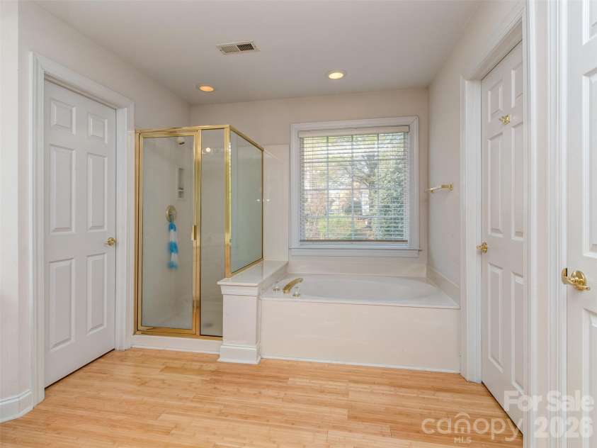 6416 Red Maple Drive, Charlotte, NC 28277.  MLS# CAR4357994, YatesRealty ID 15617. 