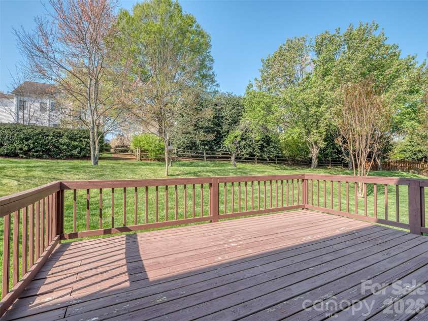 6416 Red Maple Drive, Charlotte, NC 28277.  MLS# CAR4357994, YatesRealty ID 15617. 