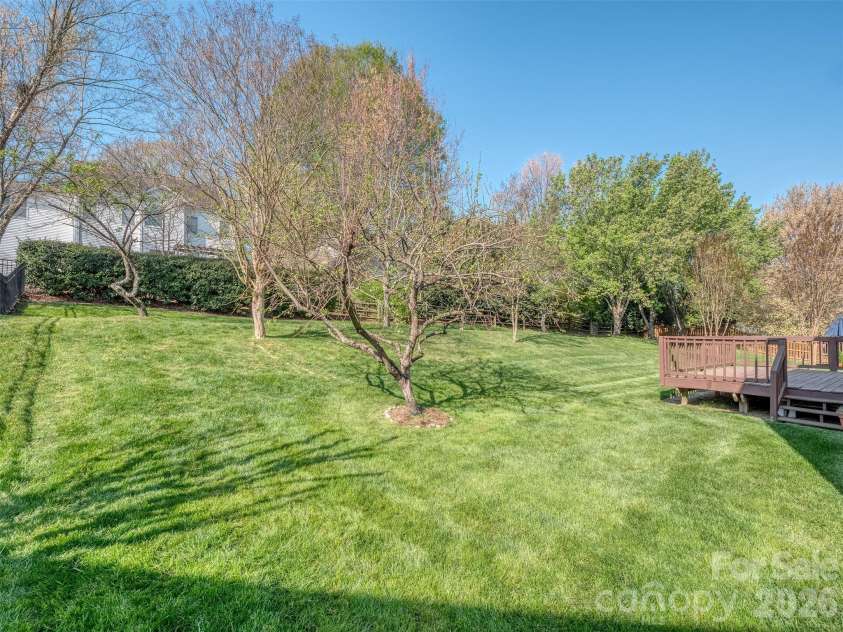 6416 Red Maple Drive, Charlotte, NC 28277.  MLS# CAR4357994, YatesRealty ID 15617. 