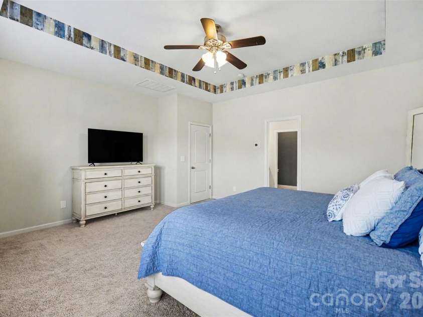 514 Tack Lane, Midland, NC 28107.  MLS# CAR4358317, YatesRealty ID 15618. 