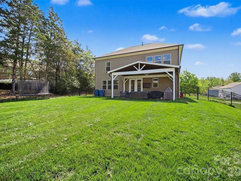 514 Tack Lane, Midland, NC 28107.  MLS# CAR4358317, YatesRealty ID 15618. 