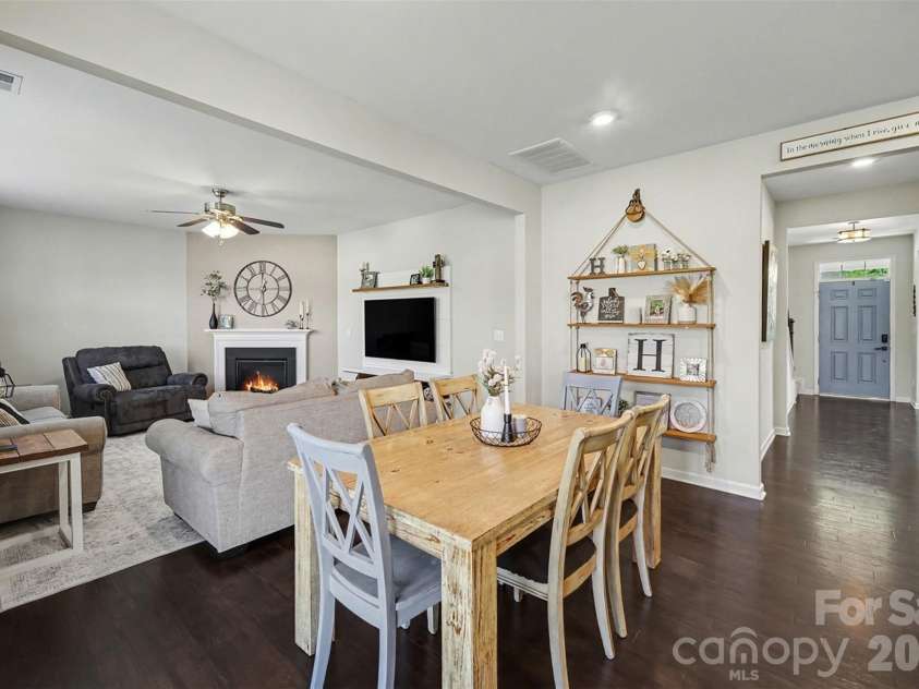 514 Tack Lane, Midland, NC 28107.  MLS# CAR4358317, YatesRealty ID 15618. Dining Area