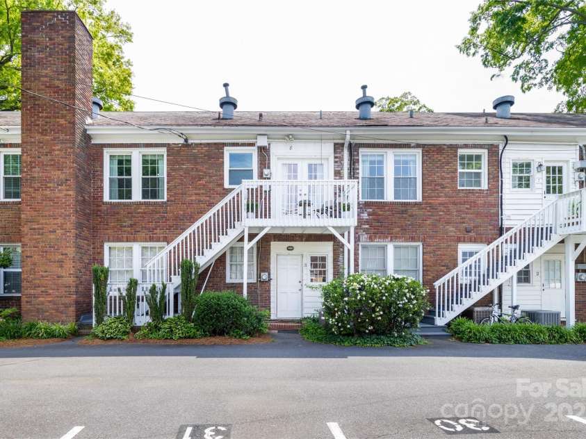 524 Hawthorne Lane, Charlotte, NC 28204.  MLS# CAR4263510, YatesRealty ID 15618. Rear exterior
