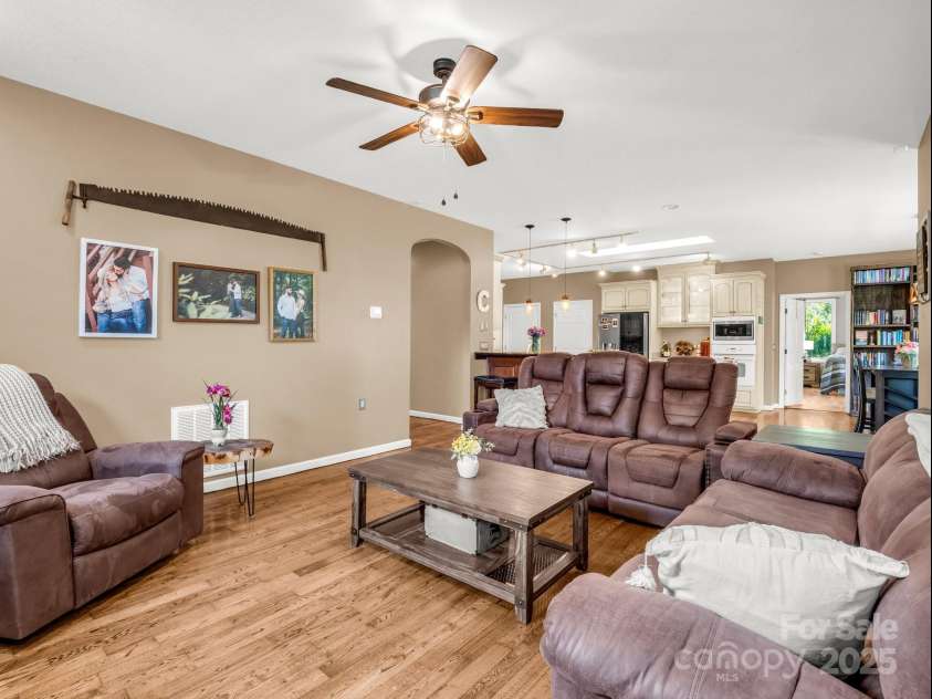 1424 Wolfpen Road, Old Fort, NC 28762.  MLS# CAR4245596, YatesRealty ID 15619. 