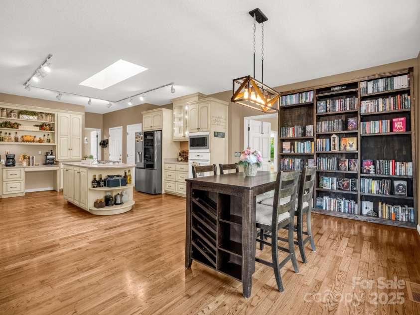 1424 Wolfpen Road, Old Fort, NC 28762.  MLS# CAR4245596, YatesRealty ID 15619. 