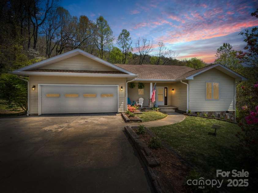 1424 Wolfpen Road, Old Fort, NC 28762.  MLS# CAR4245596, YatesRealty ID 15619. 