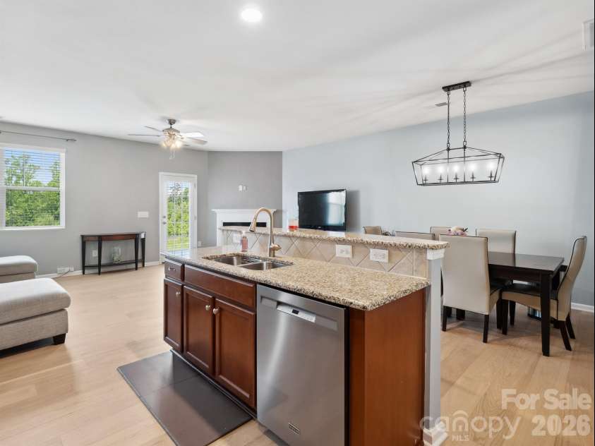 3306 Yarmouth Lane, Gastonia, NC 28056.  MLS# CAR4357646, YatesRealty ID 15619. 