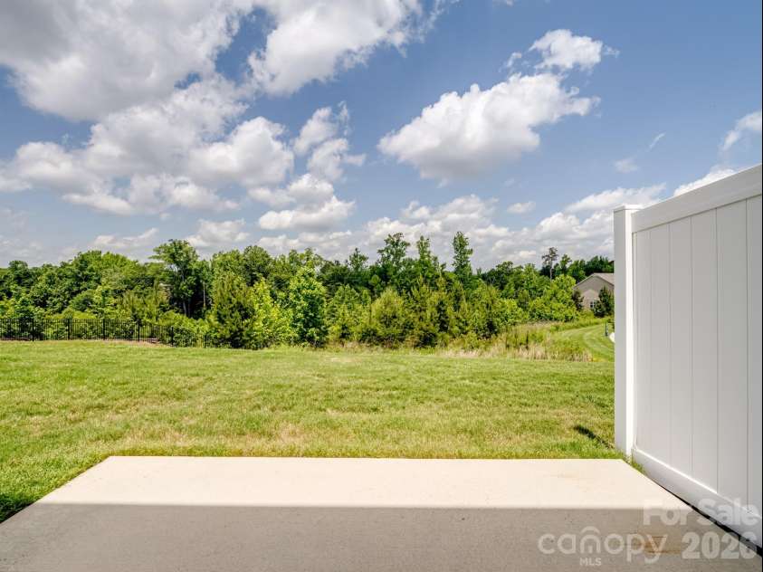 3306 Yarmouth Lane, Gastonia, NC 28056.  MLS# CAR4357646, YatesRealty ID 15619. 
