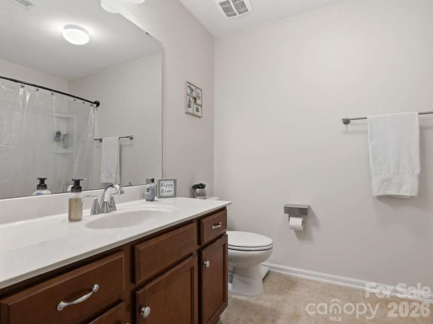 3306 Yarmouth Lane, Gastonia, NC 28056.  MLS# CAR4357646, YatesRealty ID 15619. 