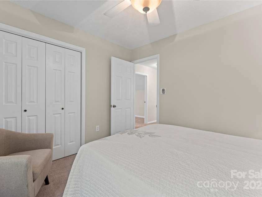 15744 Berryfield Street, Huntersville, NC 28078.  MLS# CAR4248486, YatesRealty ID 15620. 