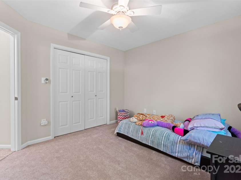 15744 Berryfield Street, Huntersville, NC 28078.  MLS# CAR4248486, YatesRealty ID 15620. 