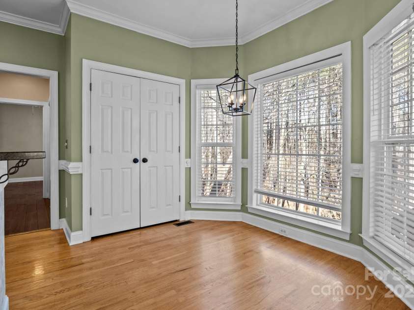 214 Harbor Landing Drive, Mooresville, NC 28117.  MLS# CAR4225759, YatesRealty ID 15621. 